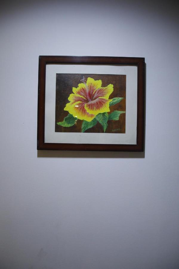 Kairali Tourist Home Guruvayur Bagian luar foto