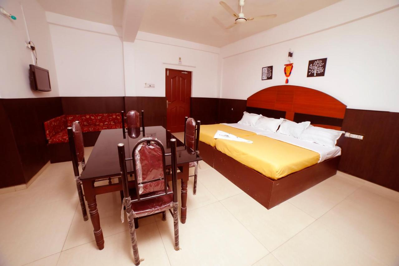 Kairali Tourist Home Guruvayur Bagian luar foto