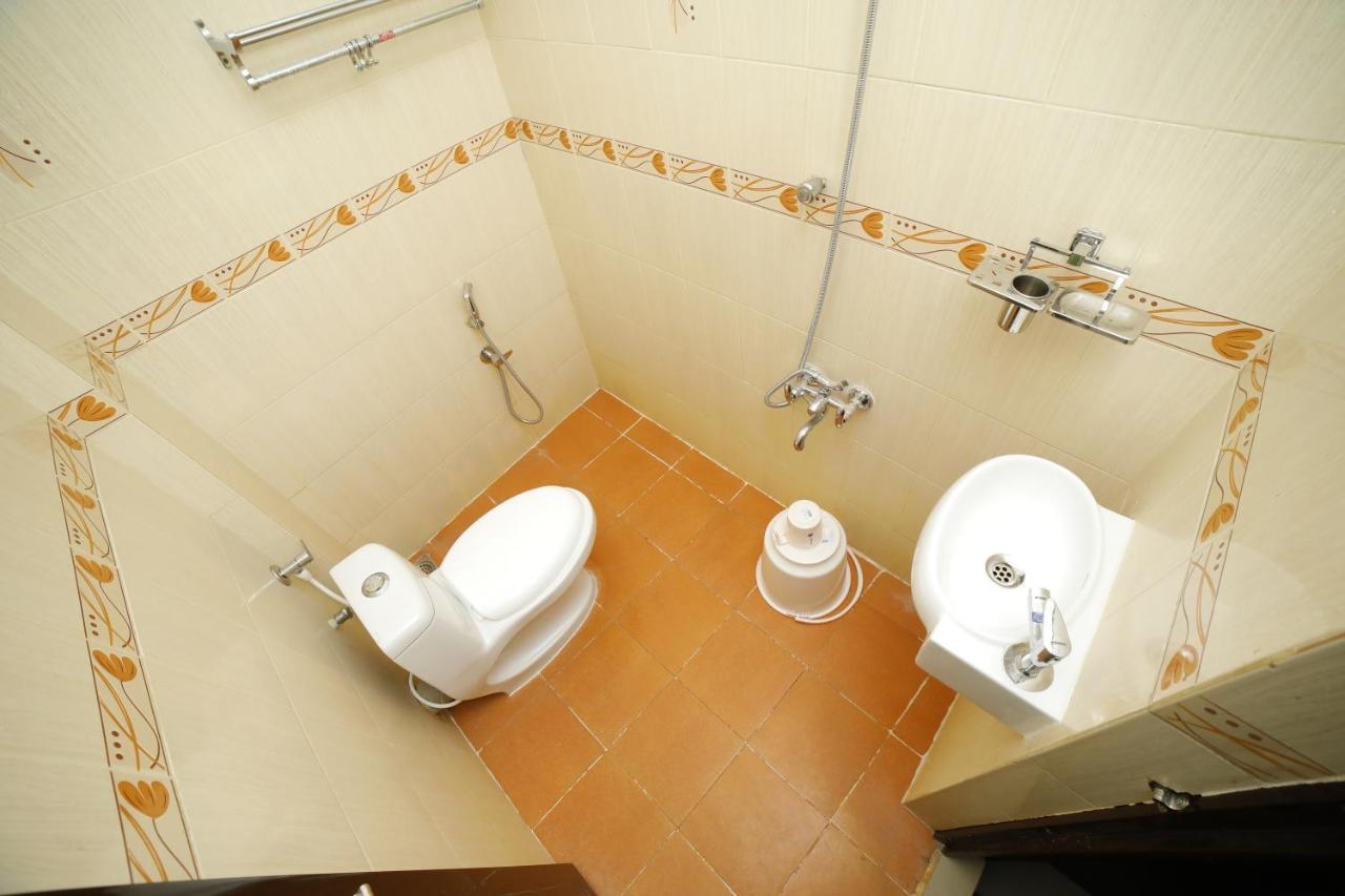 Kairali Tourist Home Guruvayur Bagian luar foto